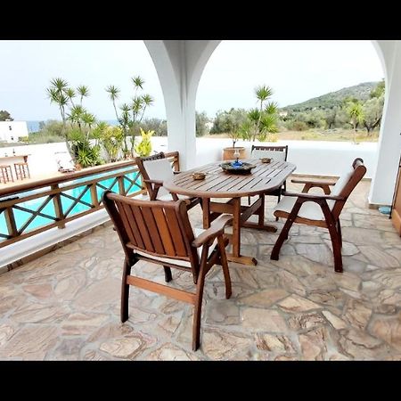 Villa Almyra Aegina Buitenkant foto