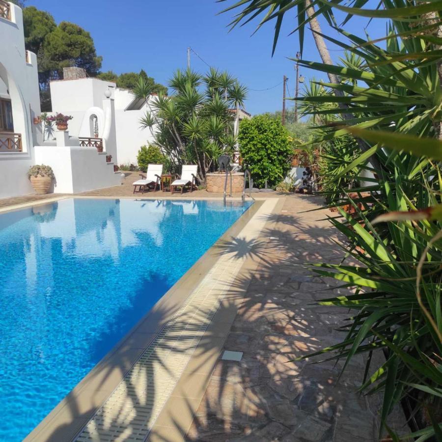 Villa Almyra Aegina Buitenkant foto