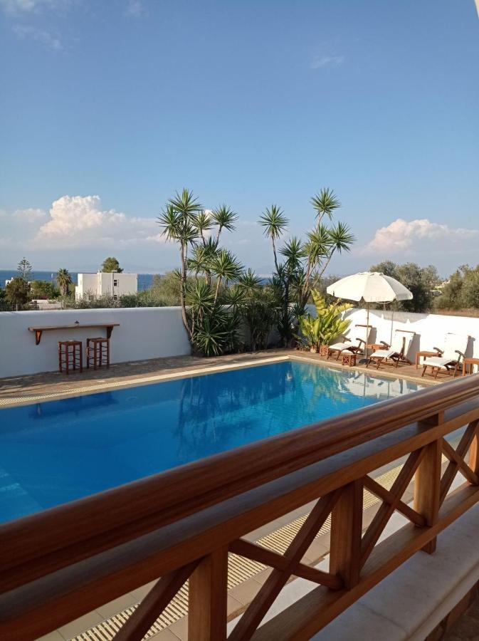 Villa Almyra Aegina Buitenkant foto